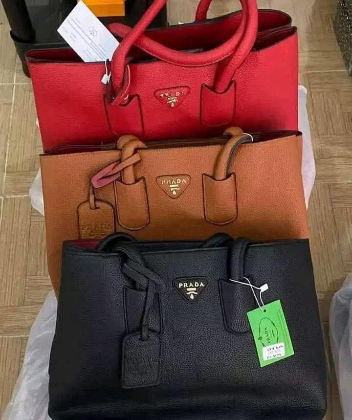 Female handbags pallet - Image 12