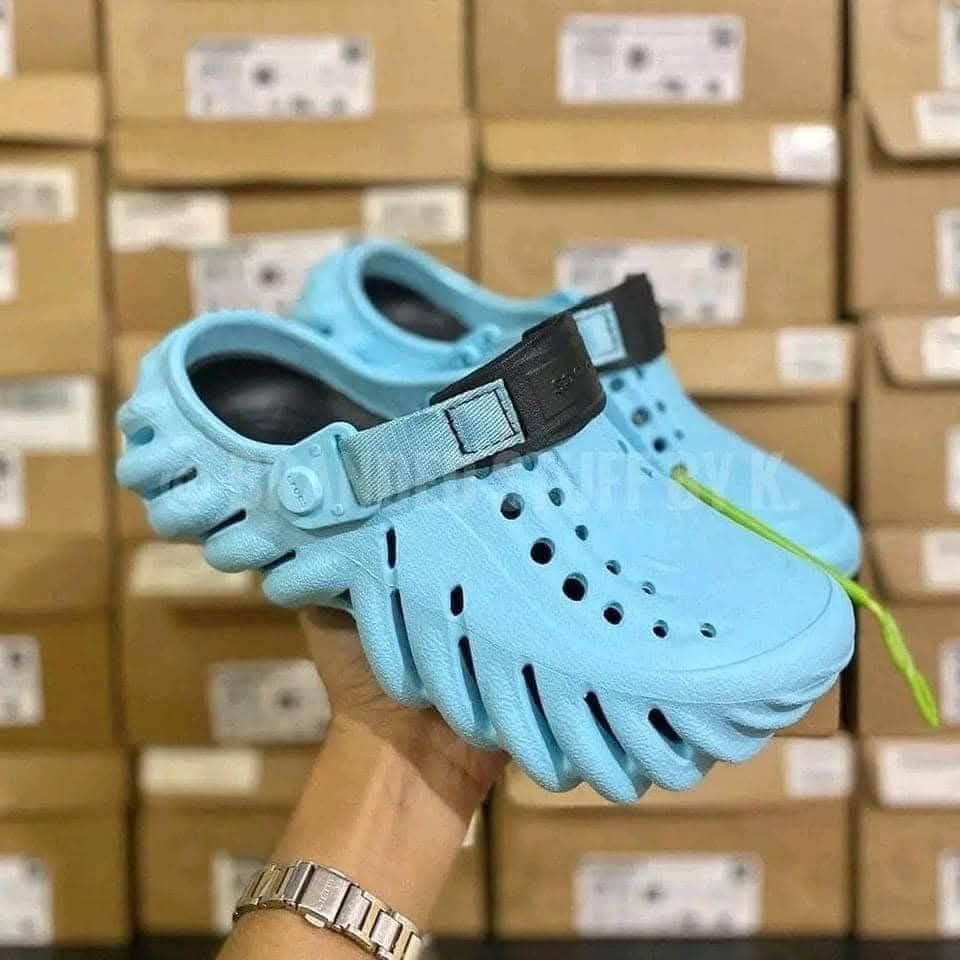 Crocs Pallet - Image 7